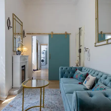 Pearl Of By Halldis * Florence